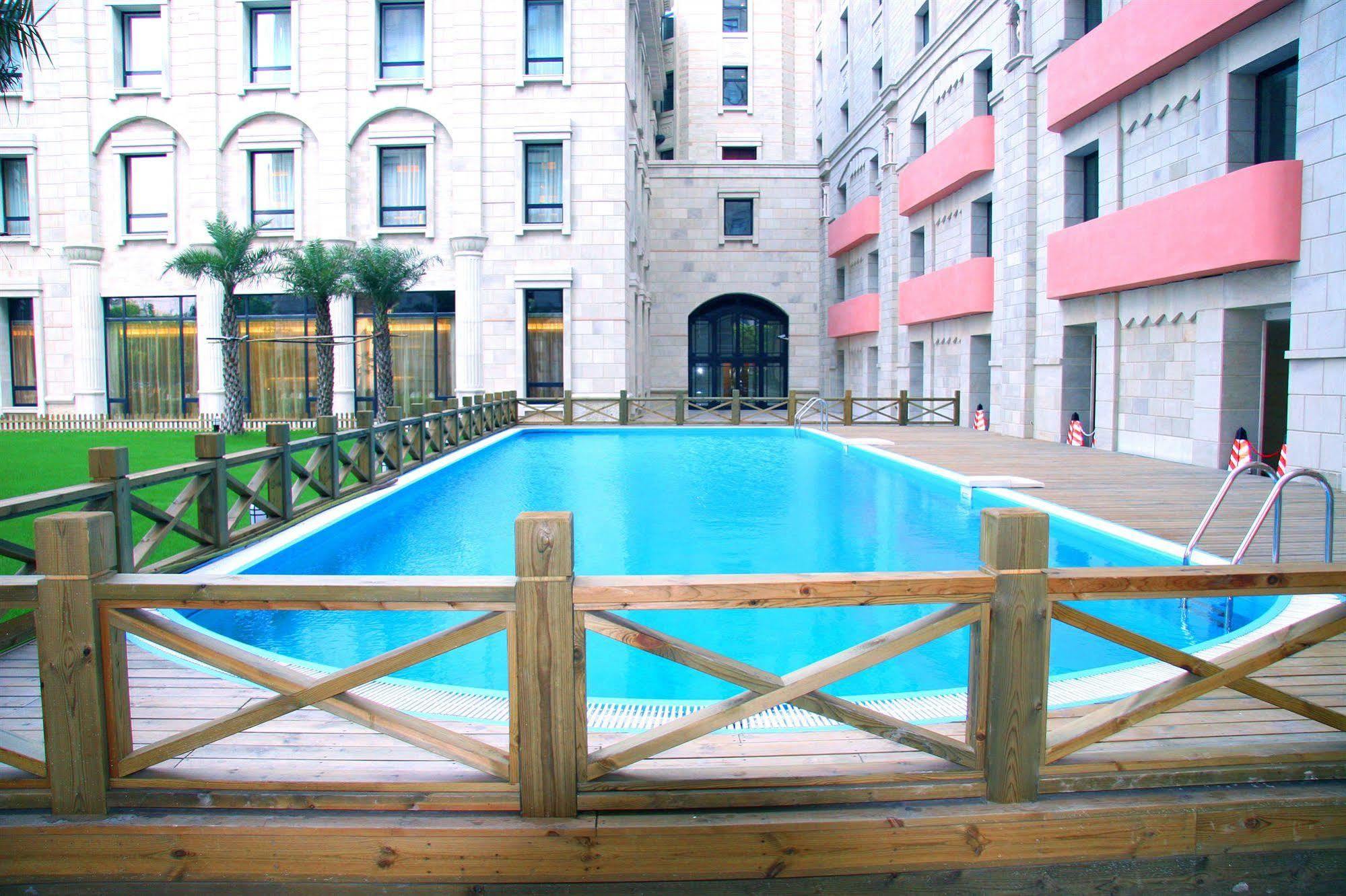Grand Madison Shanghai Jinqiao Exterior photo