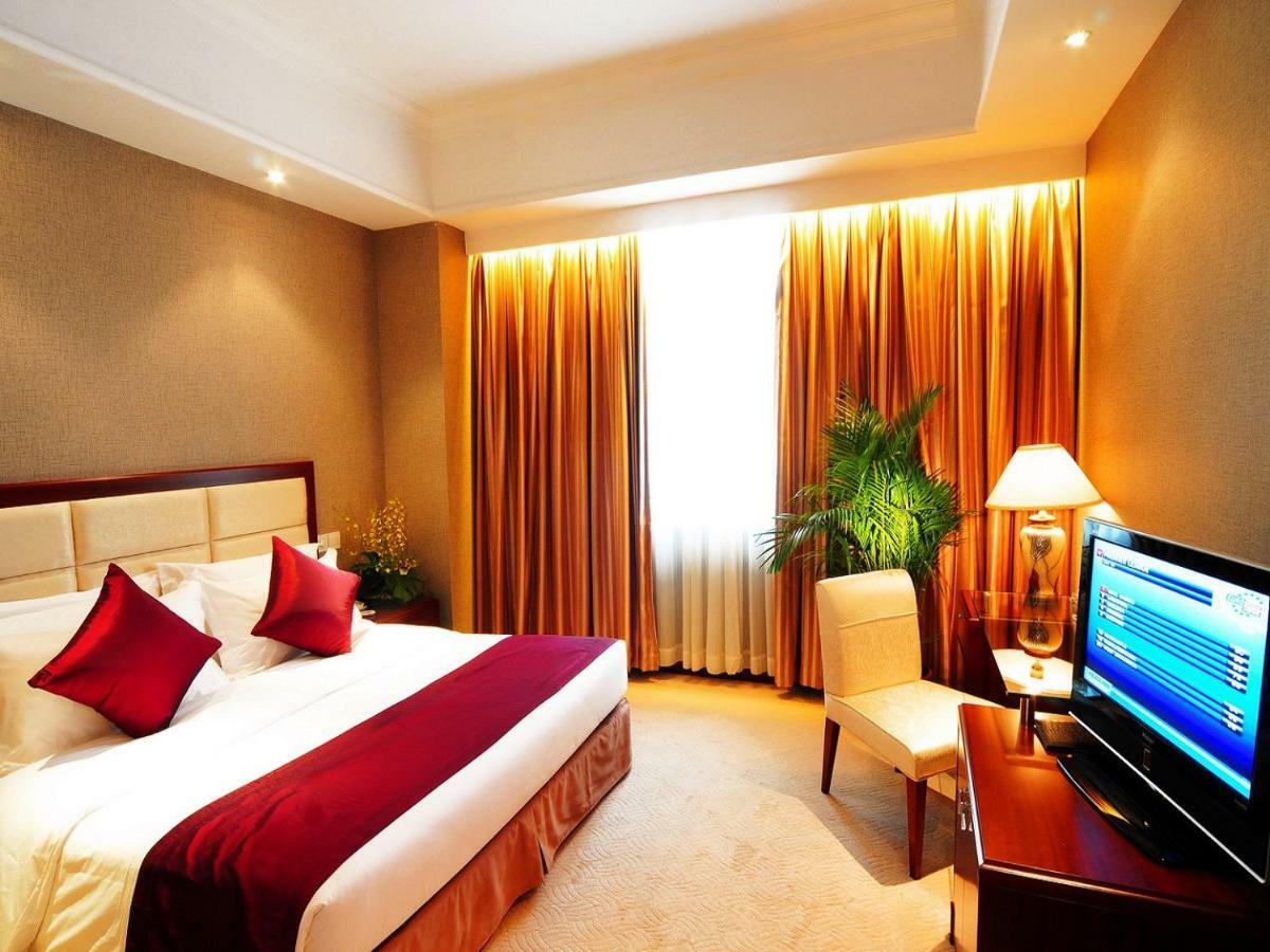 Grand Madison Shanghai Jinqiao Exterior photo